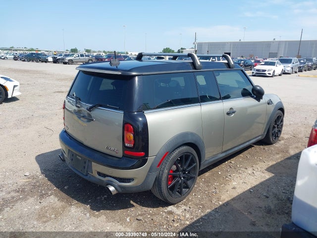 2008 MINI COOPER S CLUBMAN WMWMM33538TP87869 Photo 3