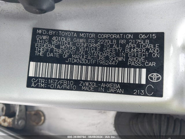 Toyota Prius Two 2015 JTDKN3DU1F1962447 Image 9