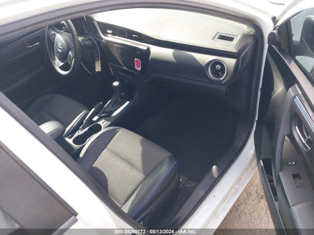 Toyota COROLLA SE 2017 2T1BURHE4HC792558 Image 5