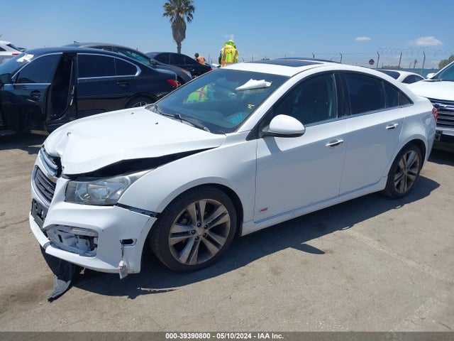 Chevrolet CRUZE LTZ 2015 1G1PG5SB3F7167676 Image 2