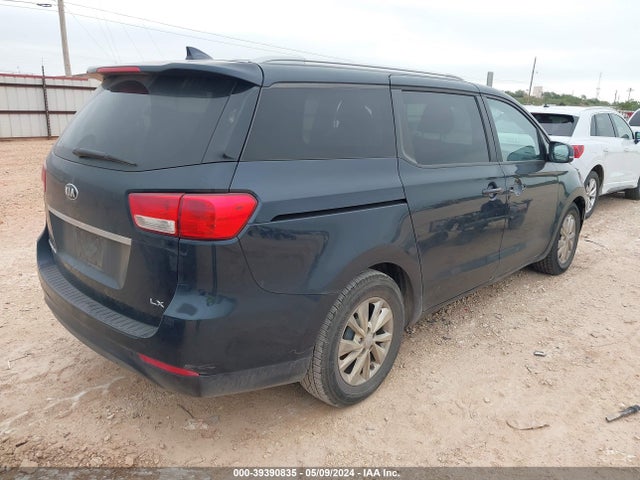 KIA SEDONA LX 2015 KNDMB5C15F6061931 Image 4
