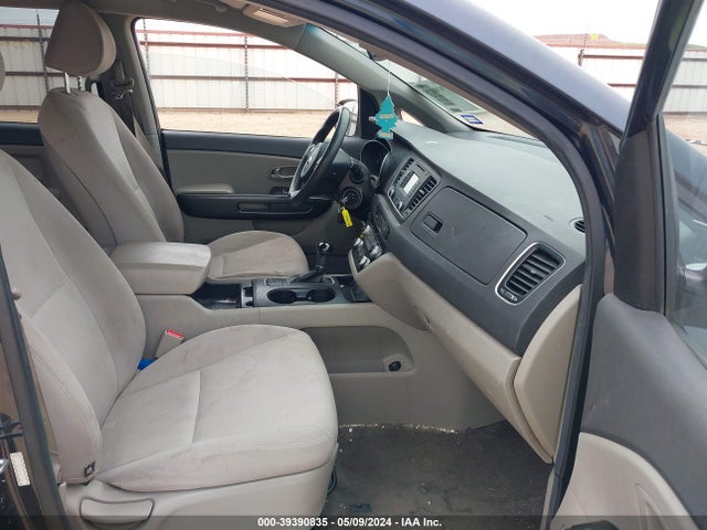 KIA SEDONA LX 2015 KNDMB5C15F6061931 Image 5