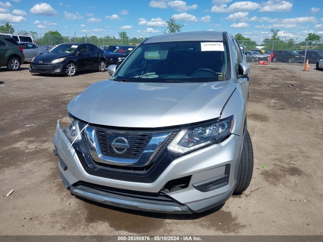 Nissan ROGUE S 2017 KNMAT2MV8HP612477 Image 12