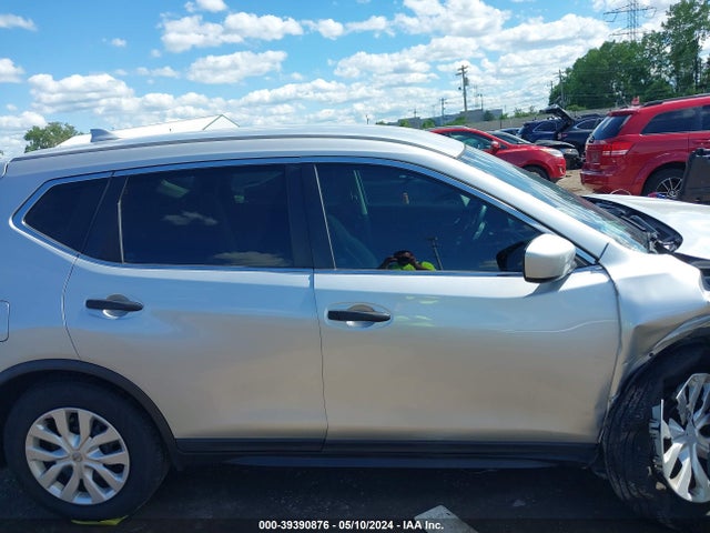 Nissan ROGUE S 2017 KNMAT2MV8HP612477 Image 13