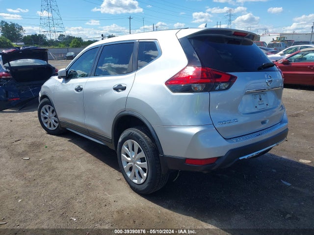 Nissan ROGUE S 2017 KNMAT2MV8HP612477 Image 3