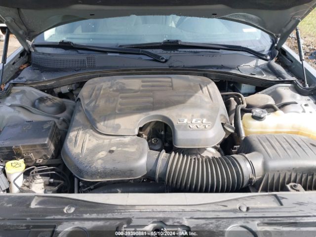 2C3CCAKG1JH165108 Chrysler 300 Limited Awd