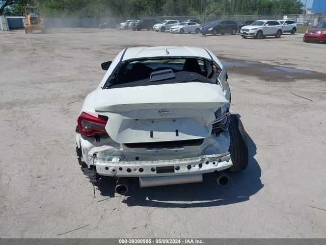 Toyota 86 2020 JF1ZNAA19L9754042 Image 16