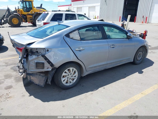 Hyundai ELANTRA SE 2017 5NPD74LF1HH158737 Image 4
