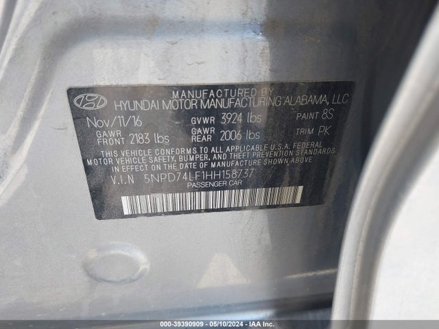Hyundai ELANTRA SE 2017 5NPD74LF1HH158737 Image 9