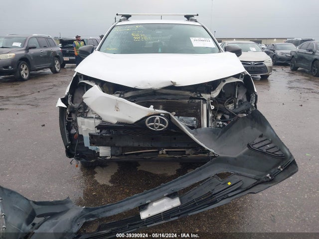 Toyota RAV4 LE 2016 2T3ZFREV2GW290780 Image 13