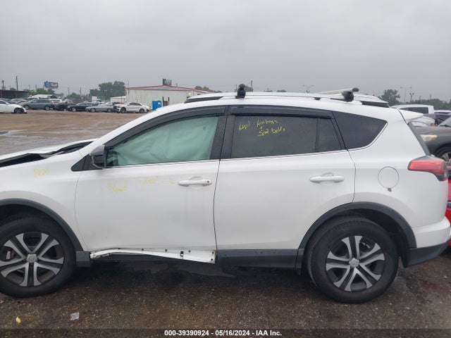 Toyota RAV4 LE 2016 2T3ZFREV2GW290780 Image 15