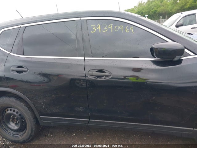 Nissan ROGUE S 2016 JN8AT2MT1GW026372 Image 13