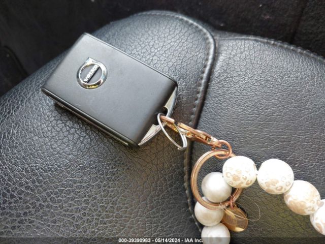 YV4102XK0G1056576 Volvo Xc90 T5 Momentum