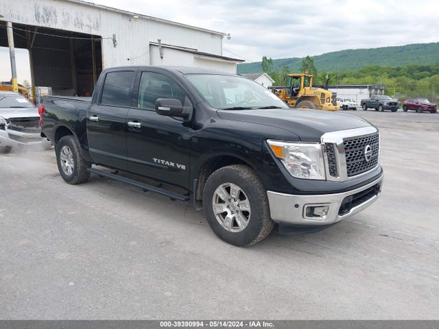 2018 1N6AA1E54JN530341 main image