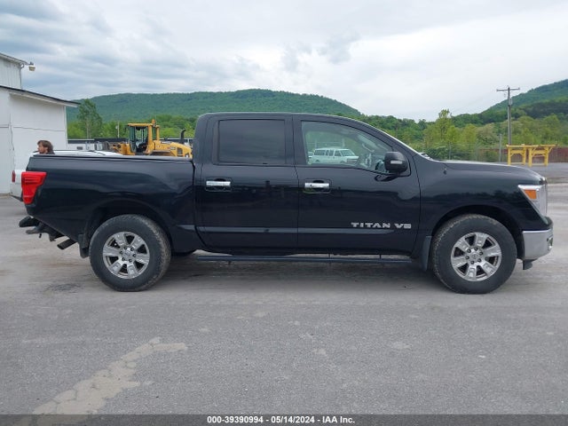 Nissan TITAN SV 2018 1N6AA1E54JN530341 Image 14