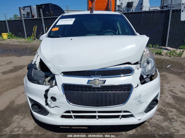 Chevrolet Spark 1lt Auto 2014 KL8CD6S95EC556688 Image 13