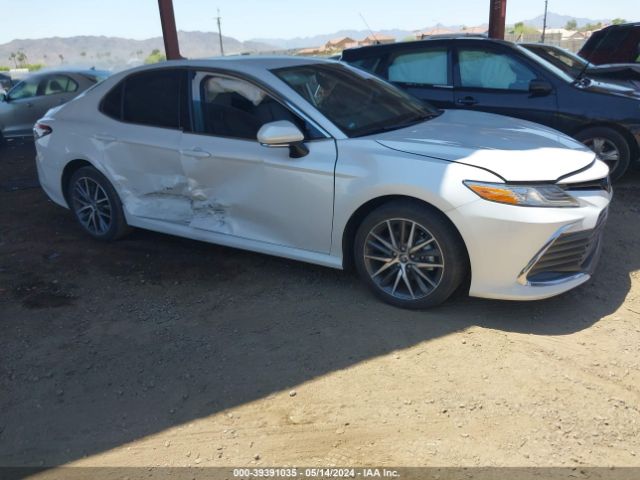 4T1F31AK5NU571289 Toyota Camry Xle Hybrid