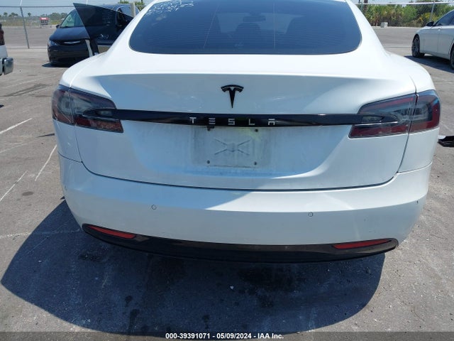 Tesla Model S 60/70/75/85 2016 5YJSA1E15GF148332 Image 17
