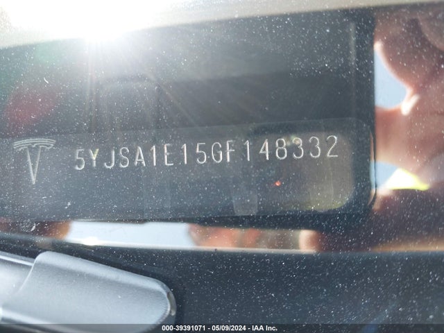 Tesla Model S 60/70/75/85 2016 5YJSA1E15GF148332 Image 9