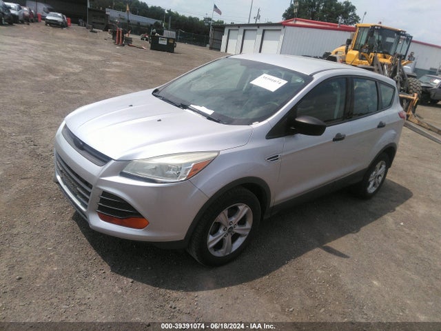 Ford ESCAPE S 2014 1FMCU0F74EUE38067 Image 2