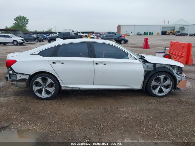 1HGCV2F98KA031060 Honda Accord Touring 2.0t