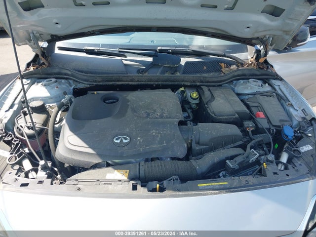 SJKCH5CP9HA025574 Infiniti Qx30 Sport