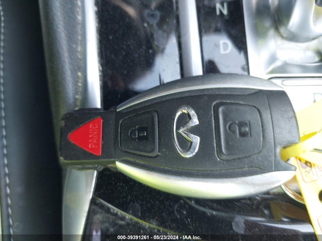 SJKCH5CP9HA025574 Infiniti Qx30 Sport