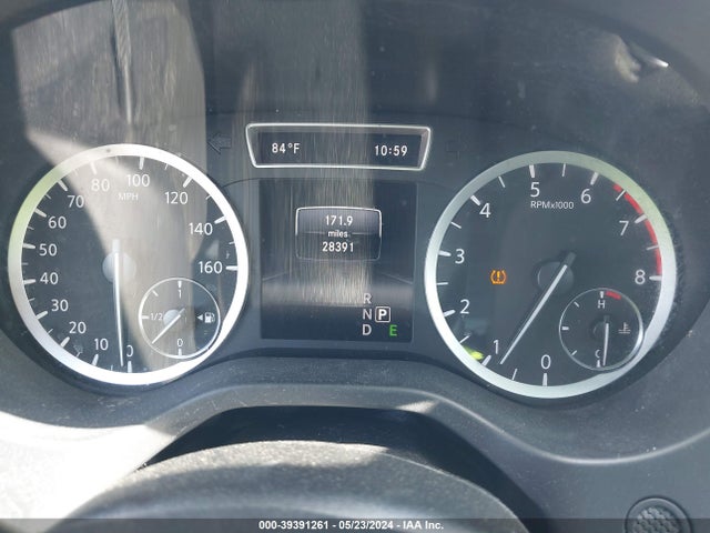 SJKCH5CP9HA025574 Infiniti Qx30 Sport