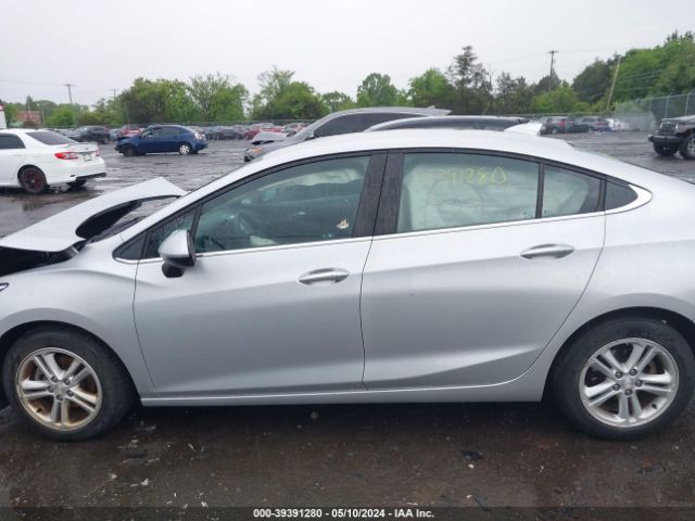 1G1BE5SM0H7165727 Chevrolet Cruze Lt Auto