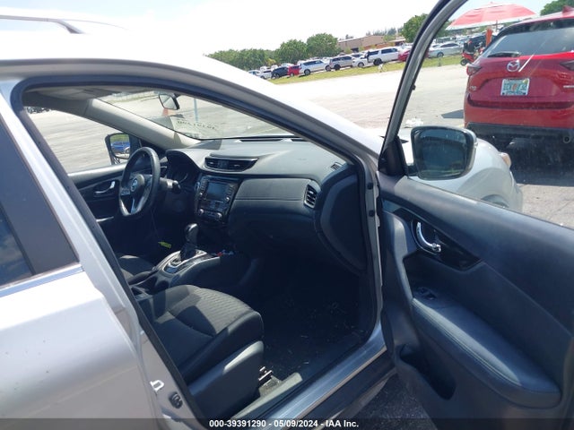 Nissan ROGUE SV 2018 KNMAT2MT4JP617471 Image 5