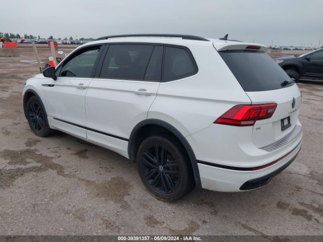 3VVCB7AX8NM040215 Volkswagen Tiguan 2.0t Se R-line Black