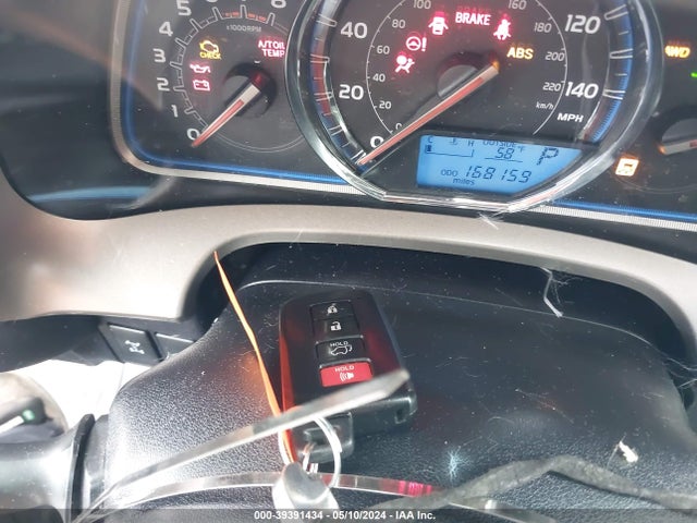Toyota Rav4 Limited 2015 JTMDFREV7FJ040779 Image 11