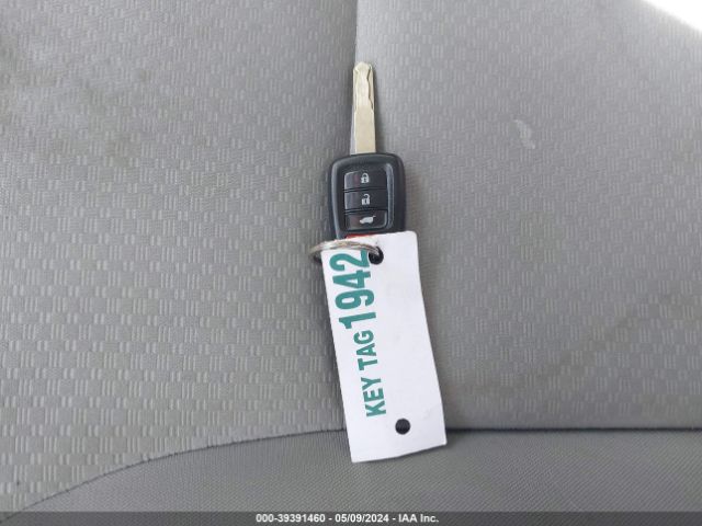 2HKRM4H32GH648826 Honda CR-V LX
