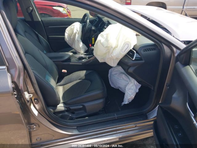 4T1B11HK7JU560069 Toyota CAMRY SE