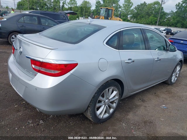 Buick Verano Premium Group 2014 1G4PT5SVXE4107211 Image 4