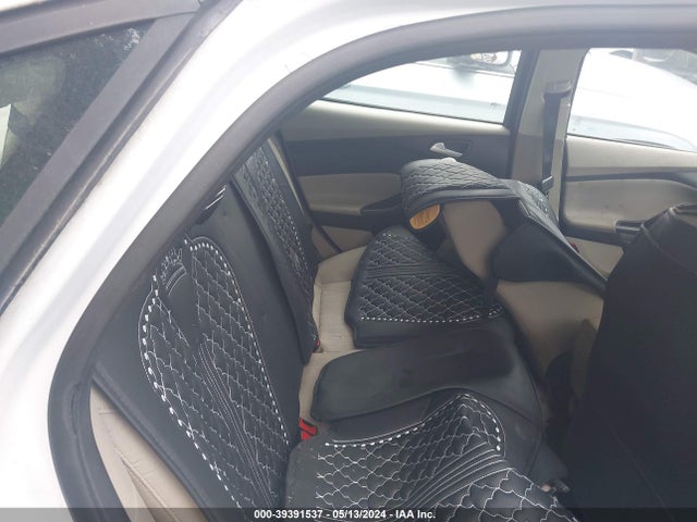 Ford FOCUS SE 2017 1FADP3FE0HL305905 Image 8