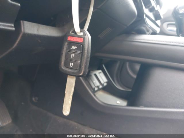3CZRU5H33GM735225 Honda HR-V LX