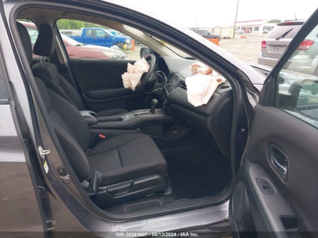 3CZRU5H33GM735225 Honda HR-V LX