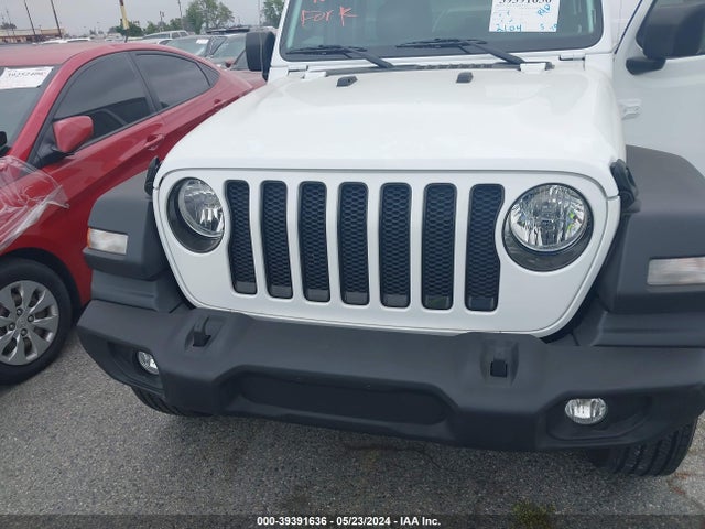 1C4HJXDG2KW632238 Jeep Wrangler Unlimited Sport Altitude 4x4