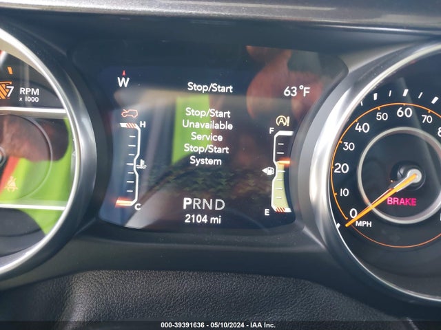 1C4HJXDG2KW632238 Jeep Wrangler Unlimited Sport Altitude 4x4