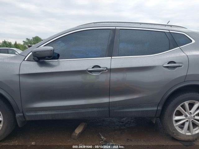 JN1BJ1CPXJW106915 Nissan Rogue Sport Sv
