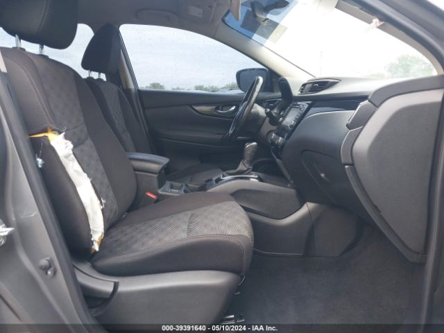 JN1BJ1CPXJW106915 Nissan Rogue Sport Sv
