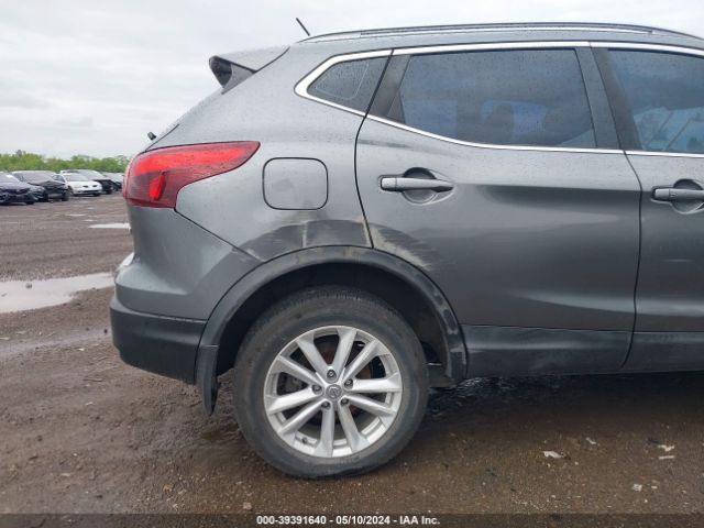 JN1BJ1CPXJW106915 Nissan Rogue Sport Sv