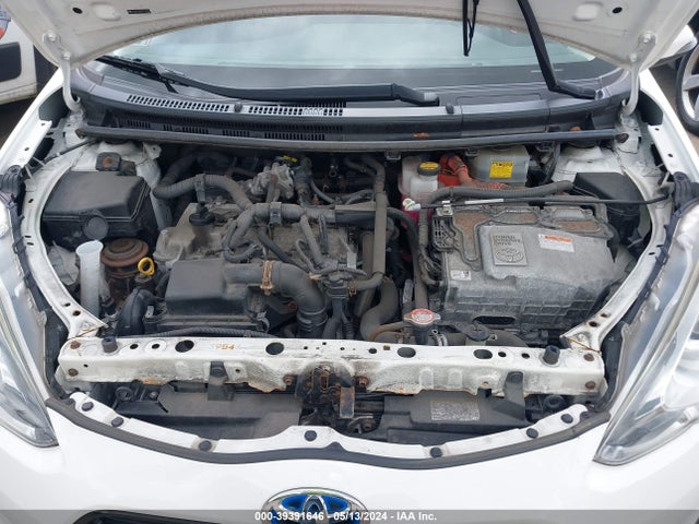 Toyota Prius C Two 2016 JTDKDTB36G1139172 Image 10
