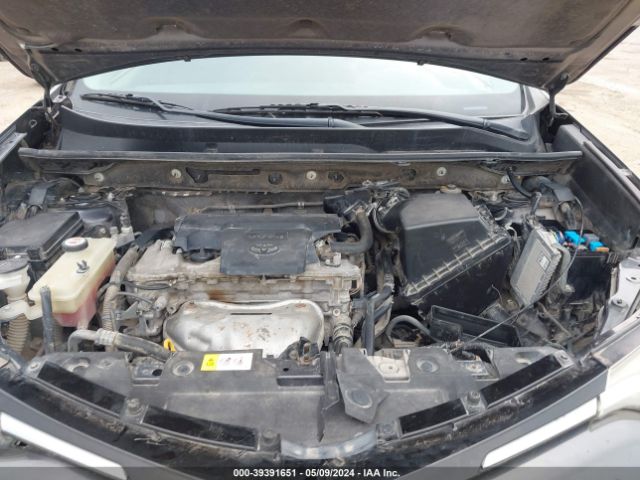 JTMZFREV9HJ125308 Toyota RAV4 LE
