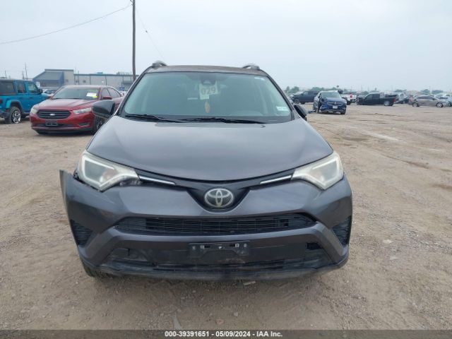 JTMZFREV9HJ125308 Toyota RAV4 LE
