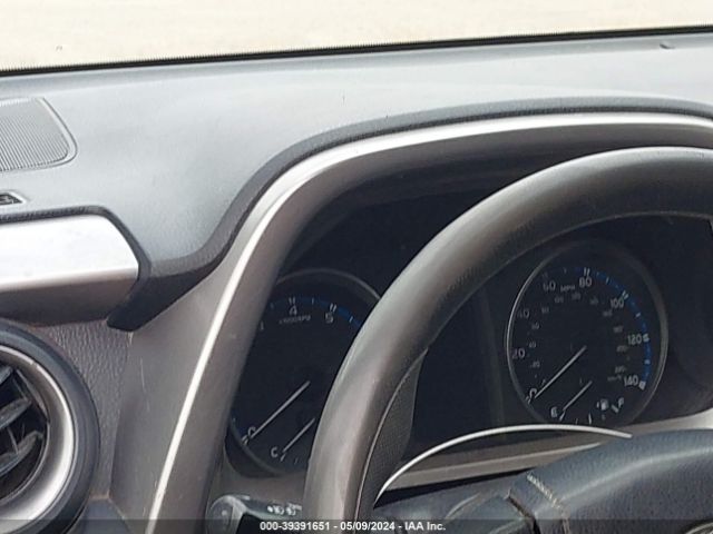 JTMZFREV9HJ125308 Toyota RAV4 LE