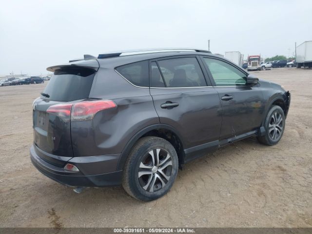 JTMZFREV9HJ125308 Toyota RAV4 LE
