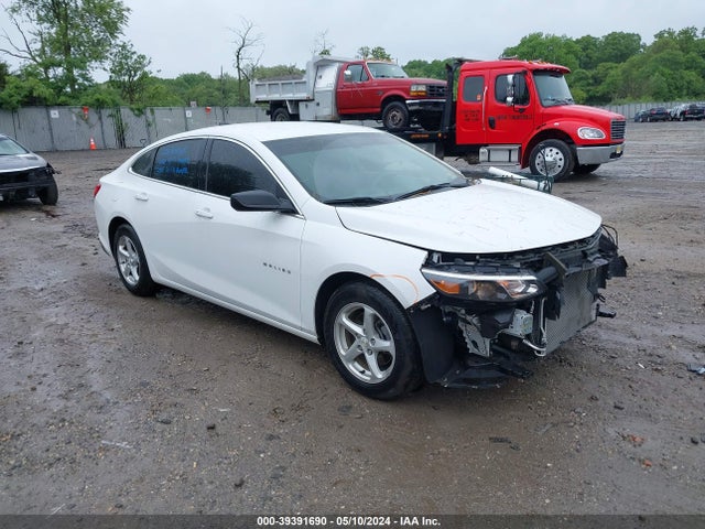 2017 1G1ZC5ST0HF101060 main image