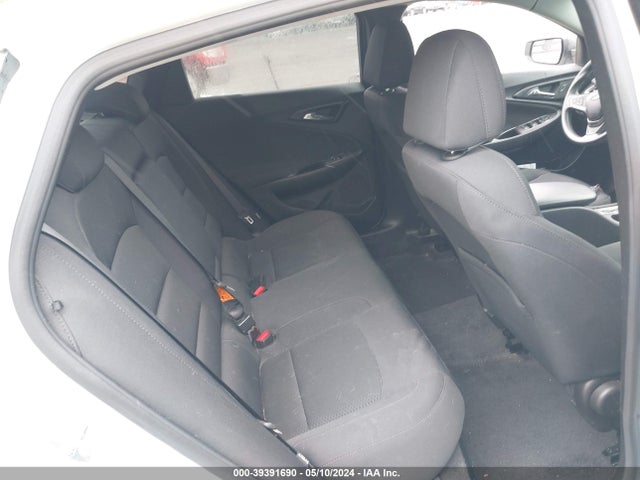 Chevrolet Malibu 1fl 2017 1G1ZC5ST0HF101060 Image 8